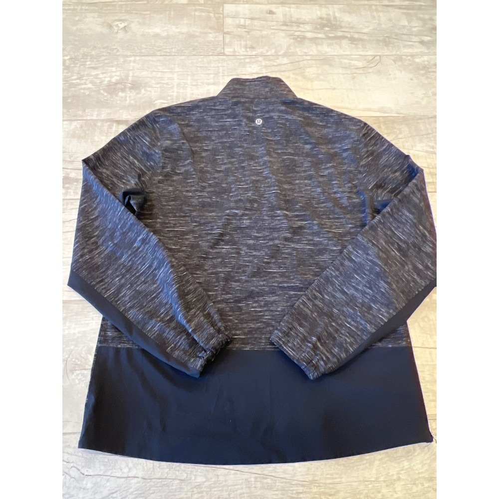 Lululemon Heather Black 1/4 zip Pullover Windbreaker Golf Running Stretch Size S - Picture 7 of 9